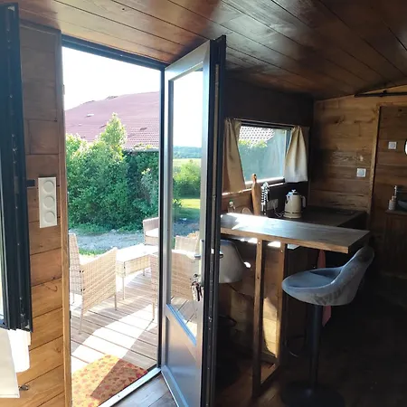 Tiny Escapade * Dombasle-devant-Darney