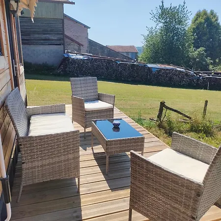 Chalet Tiny Escapade