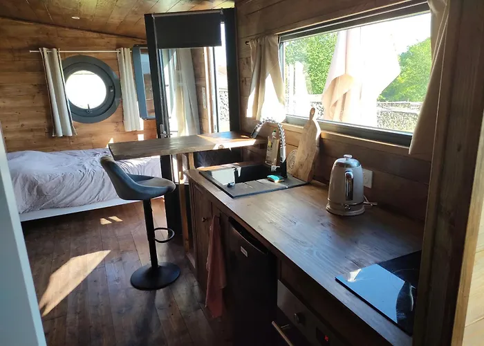 Tiny Escapade * Dombasle-devant-Darney